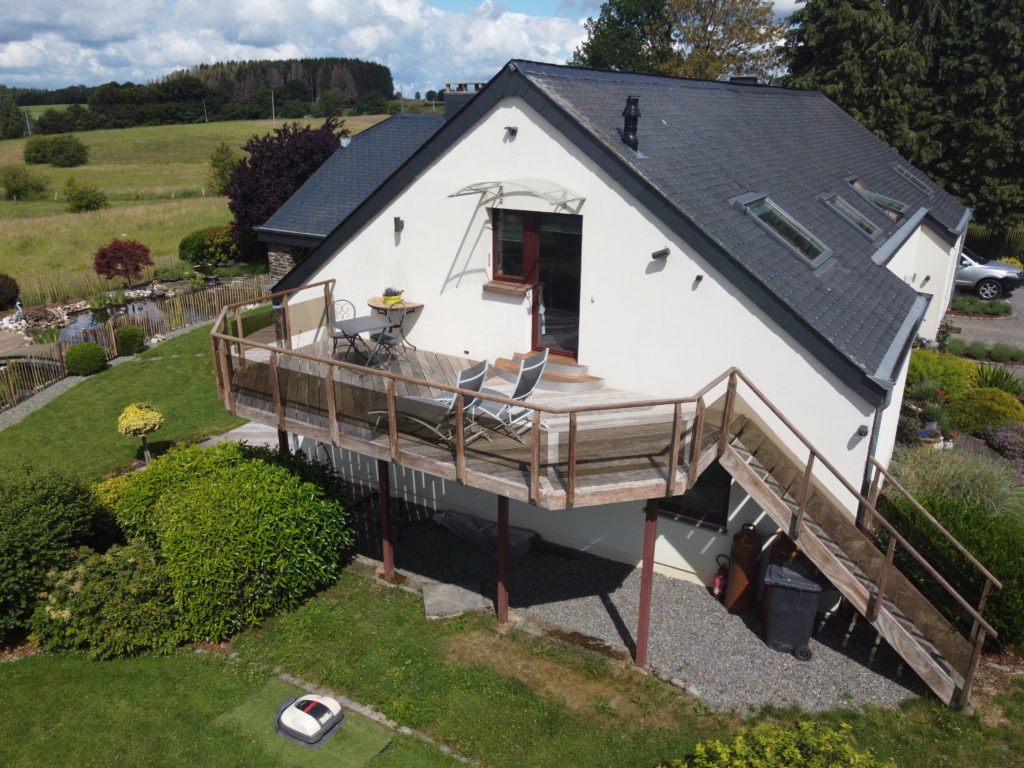 Vue de la terrasse du gîte Gîte La Nouchettière La Roche-en-Ardenne